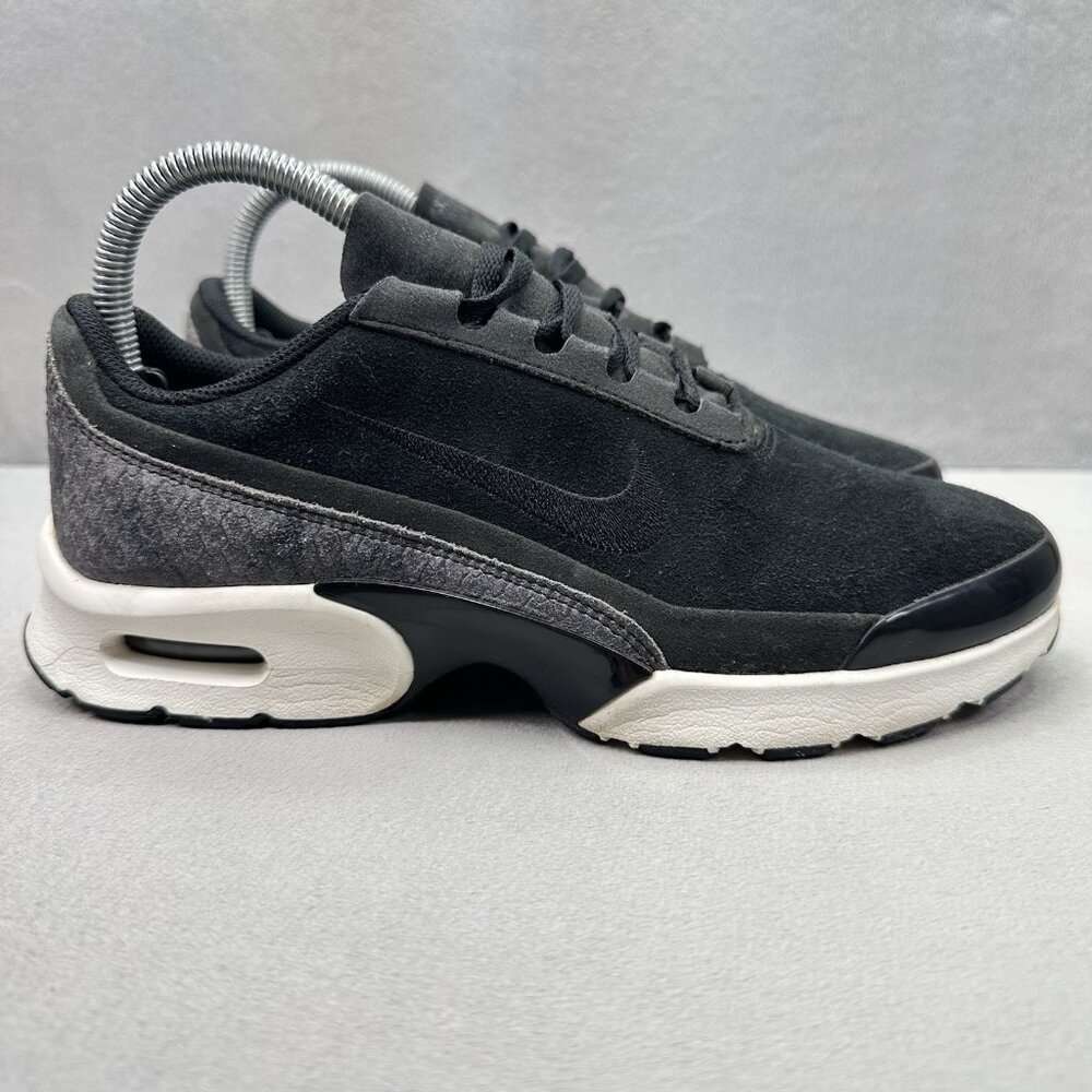 Nike Air Max Jewell PRM Womens Size 7 Shoes Black / Sail Suede Athletic Sneakers